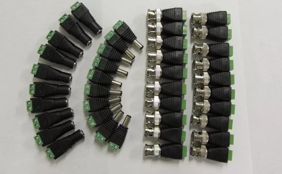 10sets CAT5 to BNC Coaxial Video Balun & Male Female DC Power Connectors (image for) 10sets CAT5 to BNC Coaxial Video Balun & Male Female DC Power Connectors